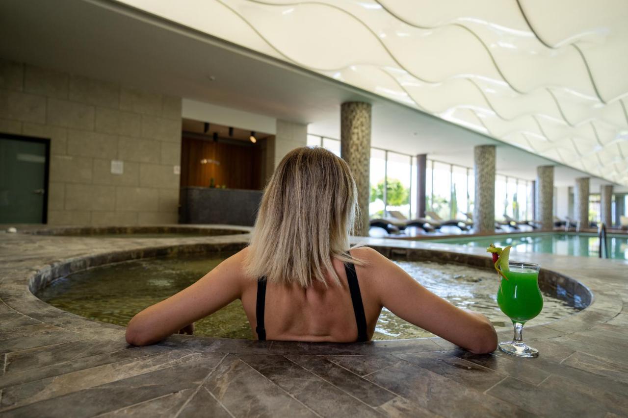 On'Live Hotel Çeşme Dış mekan fotoğraf